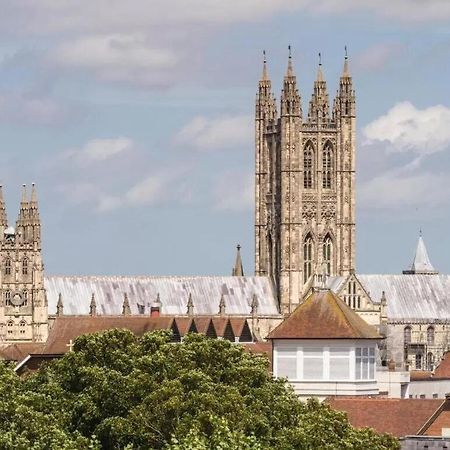 The Most Central Apartment In Canterbury Stunning Interiors, Fully Equipped, City Views And Free Wifi! 外观 照片